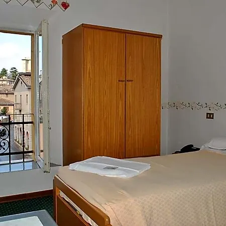 Hotel La Lanterna Di Guiglia