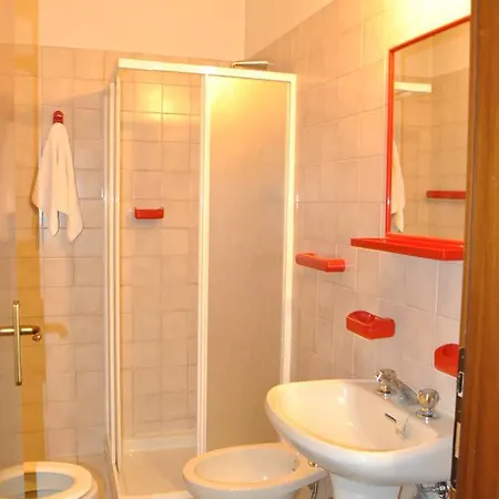 La Lanterna Di 2* Guiglia