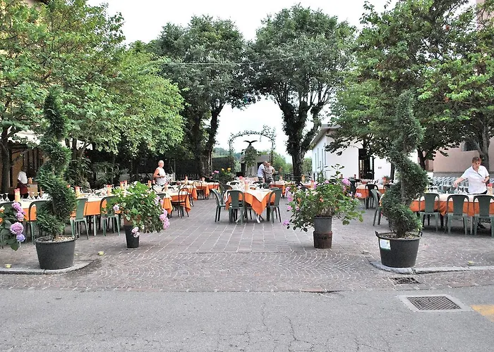 Hotel La Lanterna Di 2*